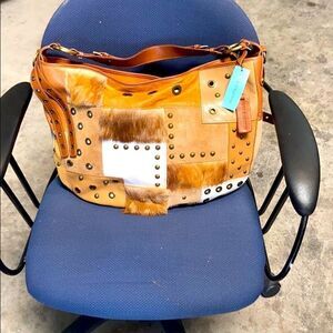 Leather and Real Fur Purse‎